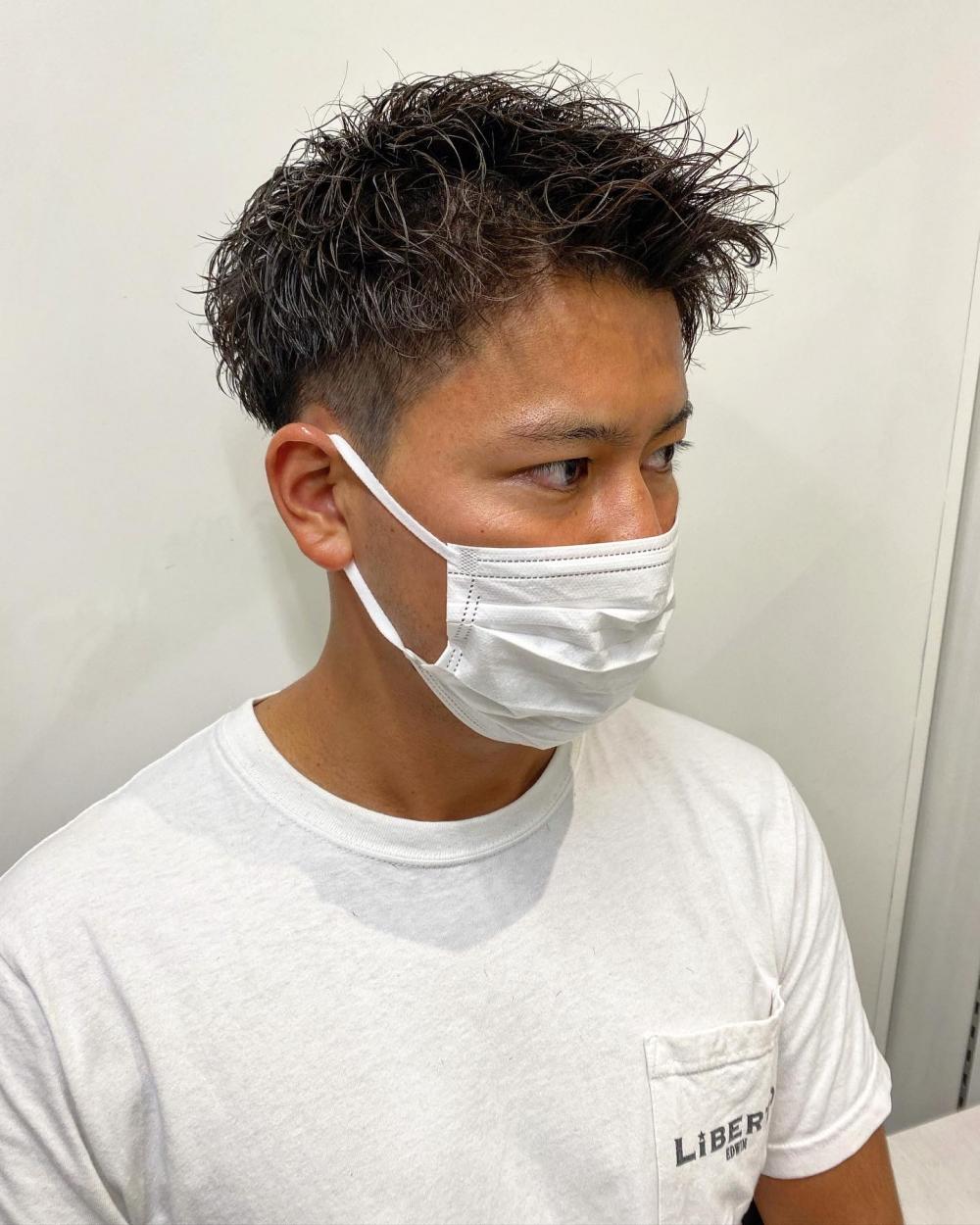 横浜メンズパーマツイストスパイラルパーマビジネスショートヘア